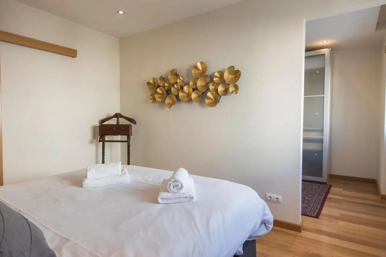 Lovelystay - 2 Bedroom Belem Wonder Lisbon Apartment