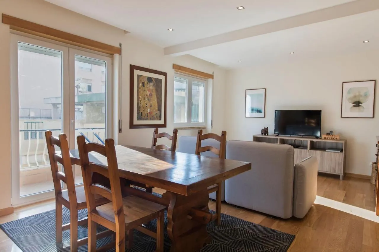 Lovelystay - 2 Bedroom Belem Wonder Lisbon Apartment
