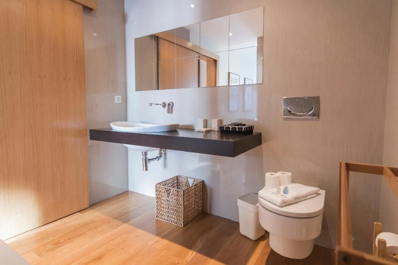 Lovelystay - 2 Bedroom Belem Wonder Lisbon Apartment